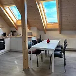 Hrachov Apartment *